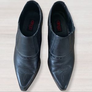 Dingo Black Leather Ankle Boots